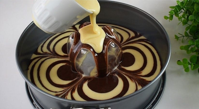 Muhteşem Görüntülü Zebra Kek Yapılışı Videolu Anlatım